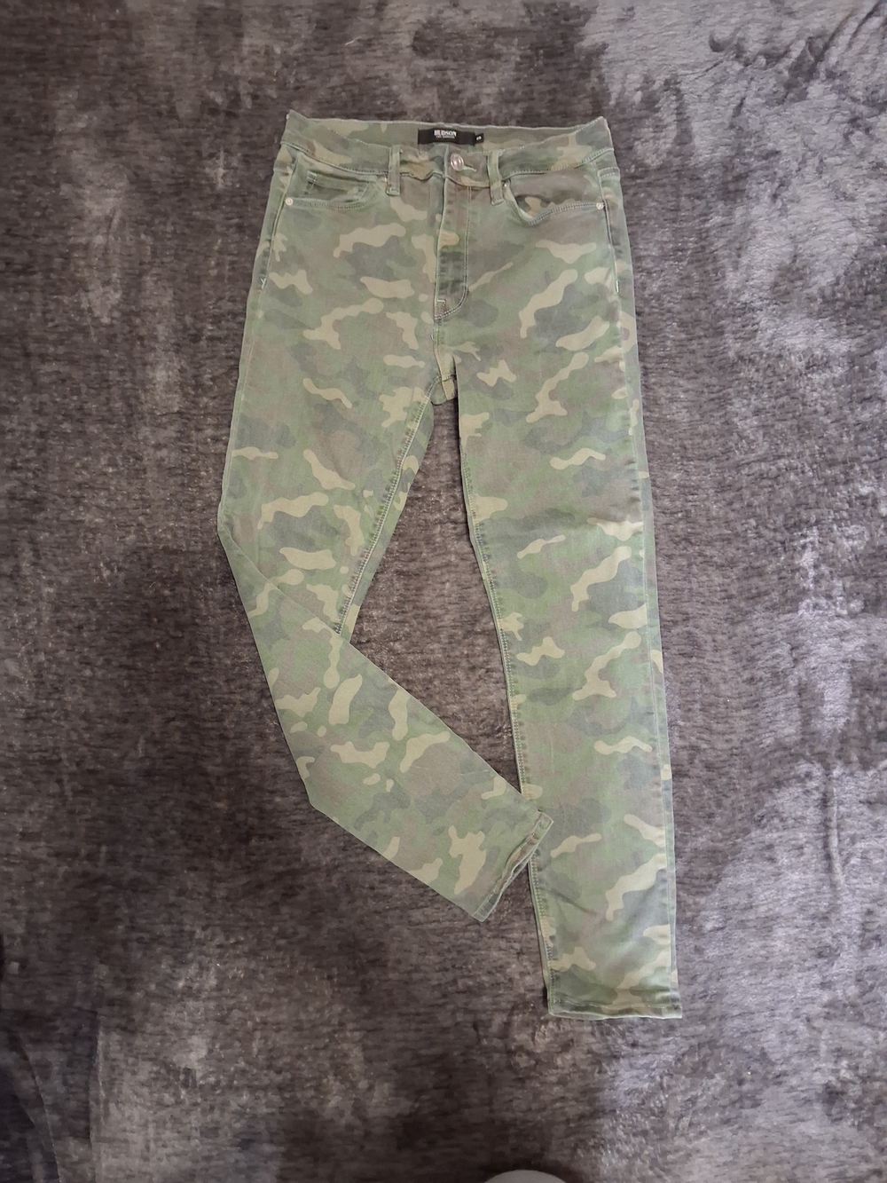 HUDSON Barbra Super Skinny Green Camo Jeans/Pants Mid Rise Women Size 28